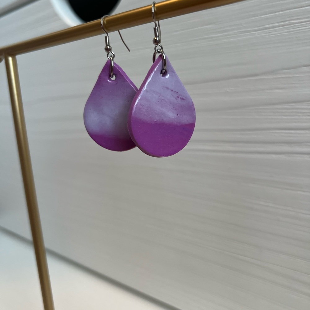 Chic Purple Teardrop Earrings - Picture 8 of 11
